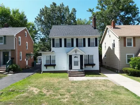 3923 Orchard Rd, Cleveland Heights, OH 44121