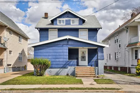2215 W 105th St, Cleveland, OH 44102
