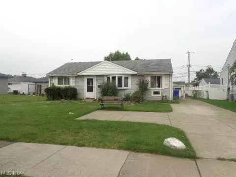6292 Smith Rd, Brook Park, OH 44142