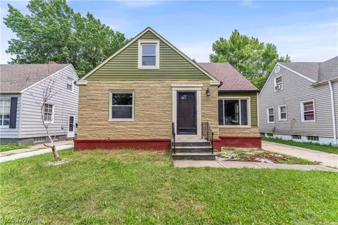 465 E 272 St, Euclid, OH 44132