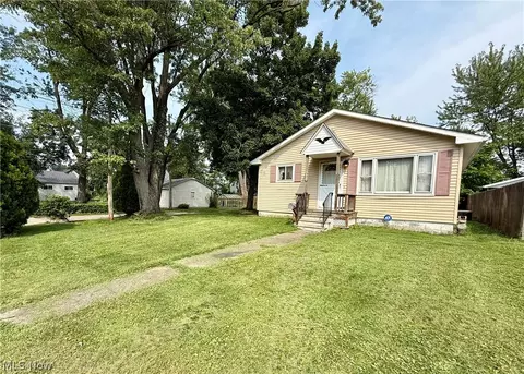 Other - 327 Franklin Ave, Elyria, OH 44035 photo 1 of 5