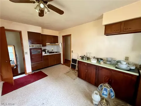 Kitchen - 327 Franklin Ave, Elyria, OH 44035 photo 2 of 2