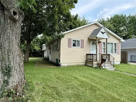 Other - 327 Franklin Ave, Elyria, OH 44035 photo 3 of 5