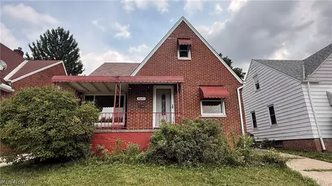 4643 E 90th St, Garfield Heights, OH 44125