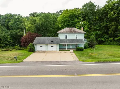 5698 State Route 515, Millersburg, OH 44654