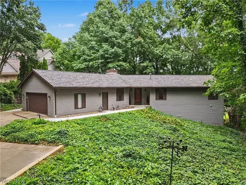 8188 Kepler Ave NW, Canal Fulton, OH 44614