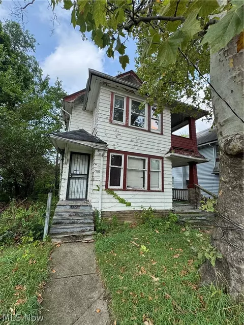 13921 Mayfair Ave, East Cleveland, OH 44112