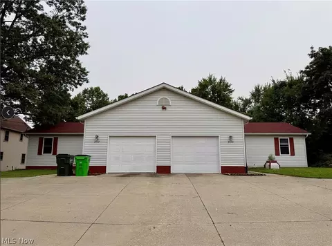 2670-2672 Graham Rd, Stow, OH 44224