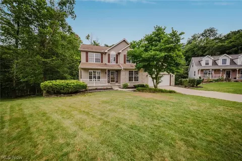 2343 Auden Cir, Brunswick, OH 44212