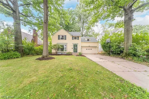 3187 Rumson Rd, Cleveland Heights, OH 44118