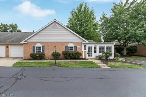1530 Rhine River Rd NW, Uniontown, OH 44685
