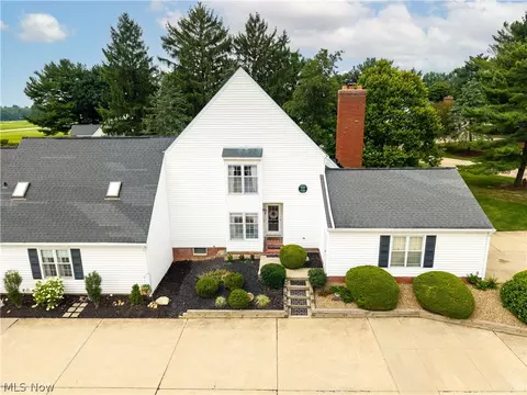 1 Ironwood Dr, Westfield Center, OH 44251