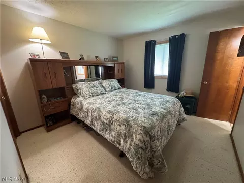 Bedroom - 6116 Thunderbird Dr, Mentor, OH 44060 photo 1 of 6