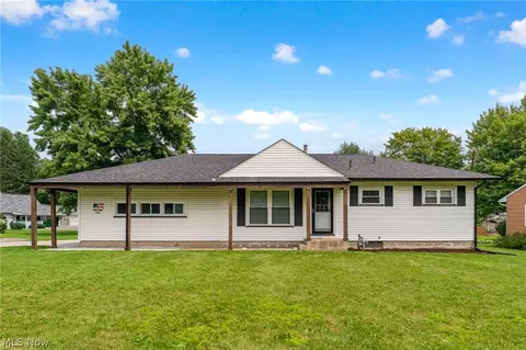 309 N Road Rd SE, Warren, OH 44484