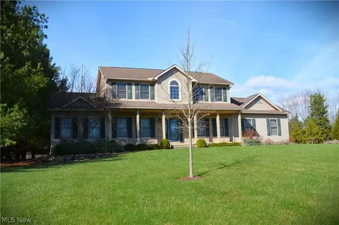 5301 Markwood Ct, Valley City, OH 44280