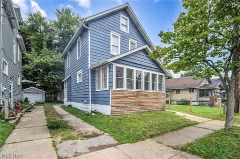 1270 Kentucky Ave, Akron, OH 44314