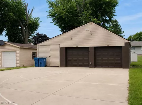 Other - 456 W Wilson St, Struthers, OH 44471 photo 2 of 12