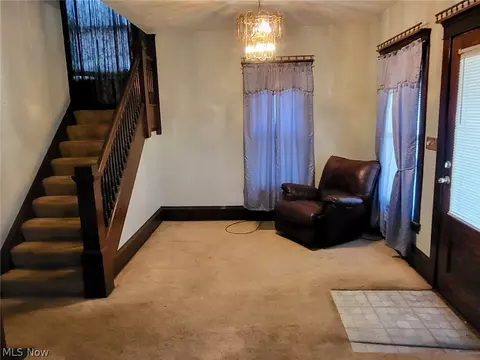 Living - 261 Harrison St, Elyria, OH 44035 photo 1 of 3