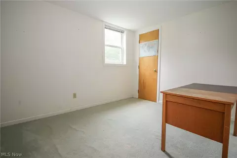 Bedroom - 980 Shamrock Dr, Barnesville, OH 43713 photo 2 of 3