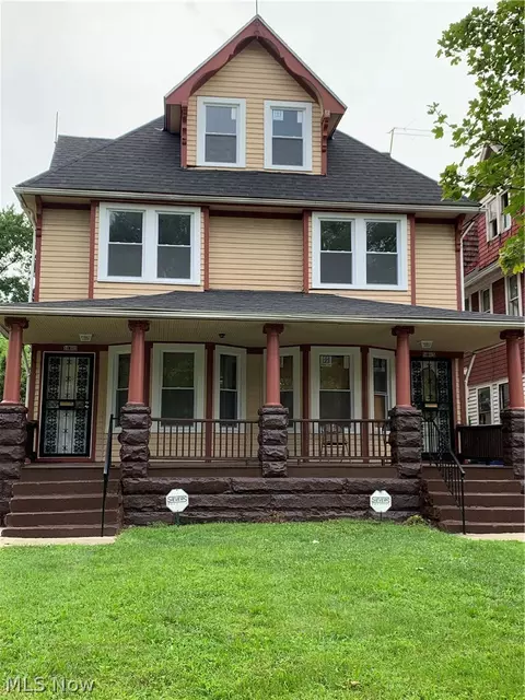 10013 Somerset Ave, Cleveland, OH 44108