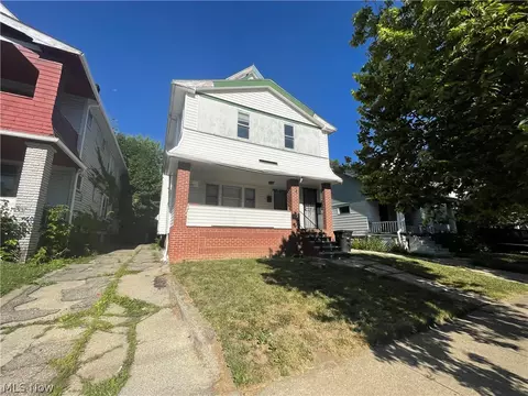 3606 E 112th St, Cleveland, OH 44105