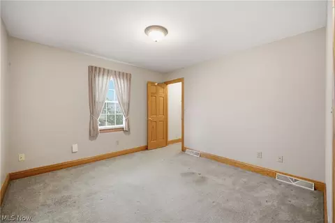 Bedroom - 892 Mayfield Dr, Boardman, OH 44512 photo 2 of 5