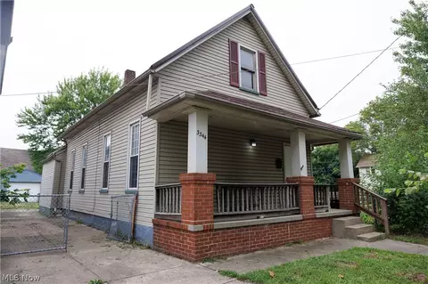 3344 W 31st St, Cleveland, OH 44109