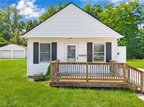 3866 Kirtland Rd, Willoughby, OH 44094