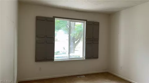 Bedroom - 4228 Castle Rdg, Akron, OH 44321 photo 1 of 1