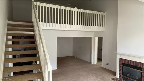 Living - 4228 Castle Rdg, Akron, OH 44321 photo 2 of 3