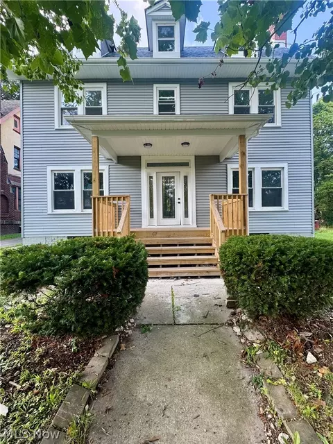 248 Lora Ave, Youngstown, OH 44504