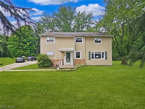 27304 White Rd, Willoughby Hills, OH 44092