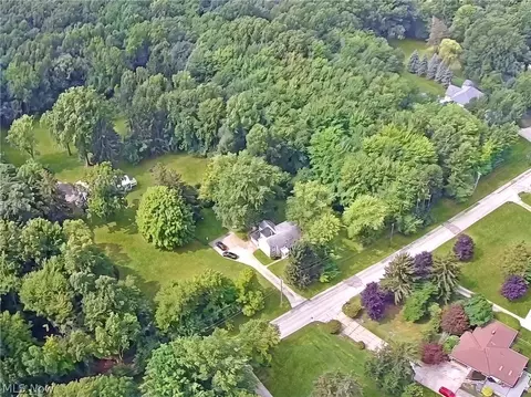 View/Area - 27304 White Rd, Willoughby Hills, OH 44092 photo 2 of 2