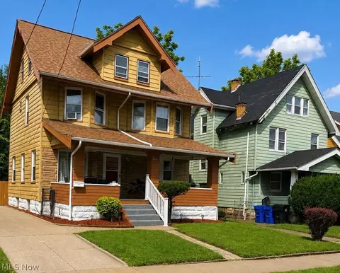 514 E 118th St, Cleveland, OH 44108