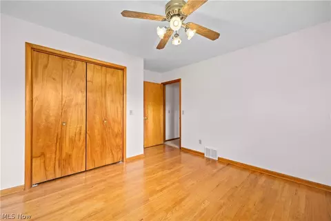 Bedroom - 7454 Oberlin Rd, Elyria, OH 44035 photo 8 of 8