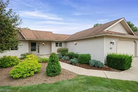 32647 Deerspring Ct, North Ridgeville, OH 44039