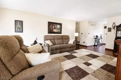 Living - 4700 Lockwood Rd, Perry, OH 44081 photo 1 of 2