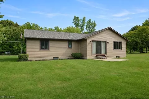 Exterior - 4700 Lockwood Rd, Perry, OH 44081 photo 4 of 8