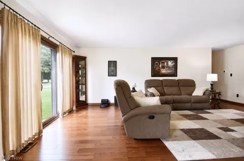 Living - 4700 Lockwood Rd, Perry, OH 44081 photo 2 of 2