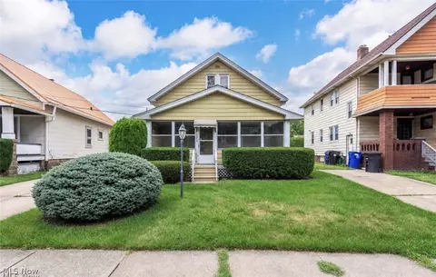 3810 Highland Rd, Cleveland, OH 44111