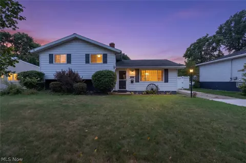 13473 Donald Dr, Brook Park, OH 44142