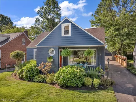 4202 Colony Rd, South Euclid, OH 44121