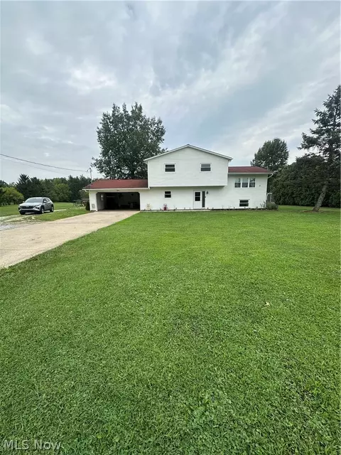 22551 Indian Hollow Rd, Wellington, OH 44090