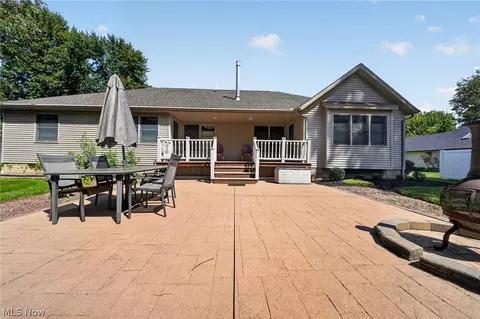 Exterior - 4419 Stafford Dr, Ashtabula, OH 44004 photo 8 of 11