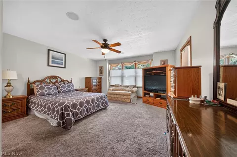 Bedroom - 4419 Stafford Dr, Ashtabula, OH 44004 photo 6 of 7