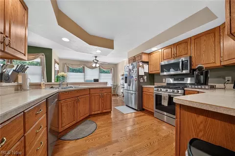 Kitchen - 4419 Stafford Dr, Ashtabula, OH 44004 photo 3 of 3