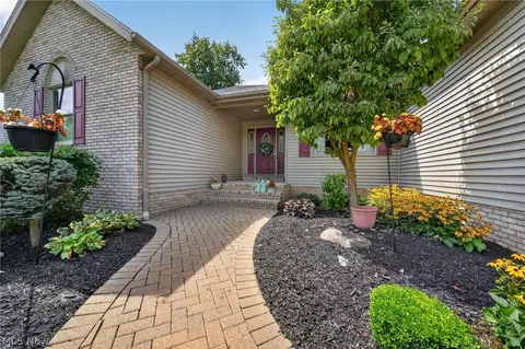 Exterior - 4419 Stafford Dr, Ashtabula, OH 44004 photo 5 of 11
