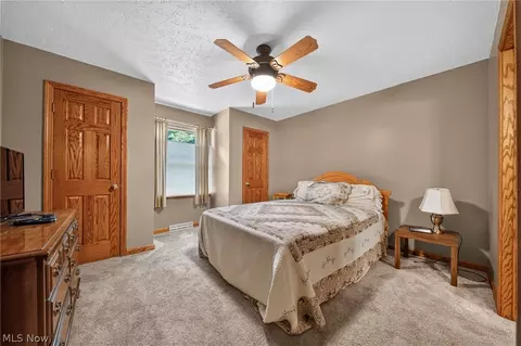 Bedroom - 4419 Stafford Dr, Ashtabula, OH 44004 photo 1 of 7