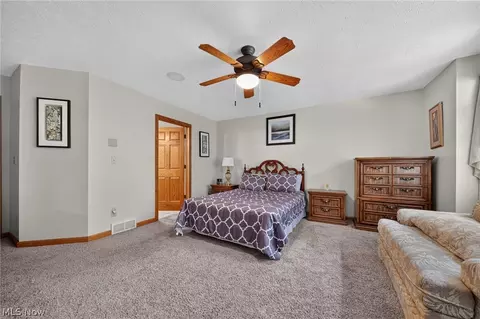 Bedroom - 4419 Stafford Dr, Ashtabula, OH 44004 photo 7 of 7