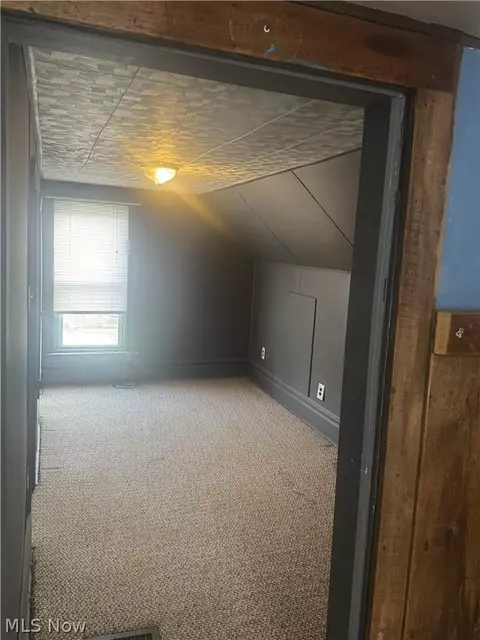 Bedroom - 201 Washington St, Barnesville, OH 43713 photo 3 of 5